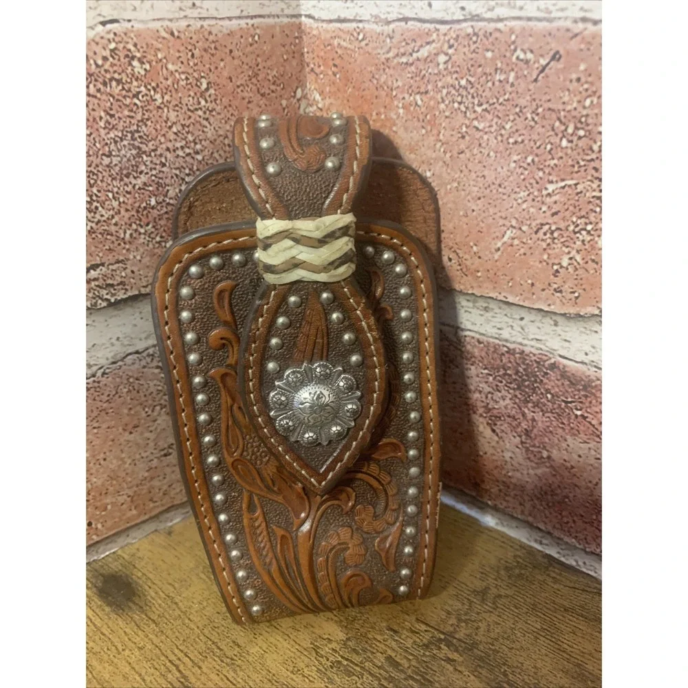 Nocona preowned